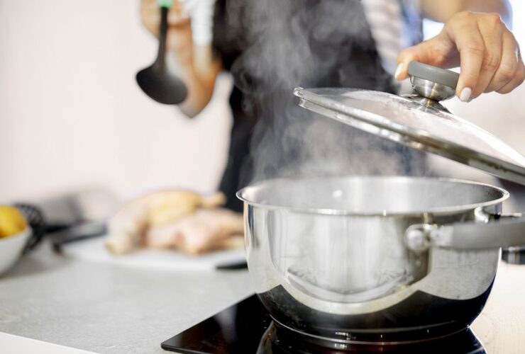 11 Foods and Drinks to Help Soothe COVID-19 Symptoms