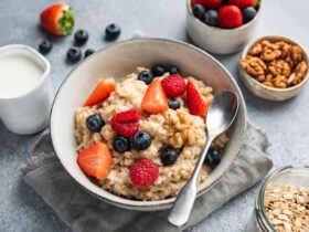 12 Oatmeal Add-Ins That Help Keep You Full and Energized