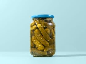 5 Side Effects of Eating Too Many Pickles