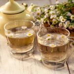 7 Best Drinks to Reduce Bloating Naturally