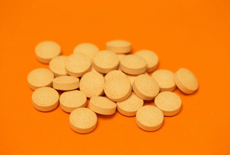 7 Serious Side Effects of Taking Too Much Vitamin C