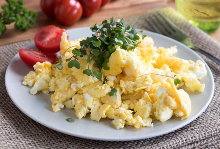 8 Foods Naturally High in Vitamin B12