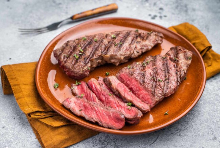 8 Foods With More Iron Than a Serving of Steak