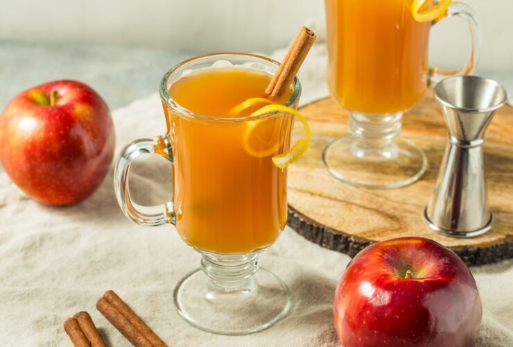 Can an Apple Cider Hot Toddy Actually Help With Cold or Flu Symptoms?