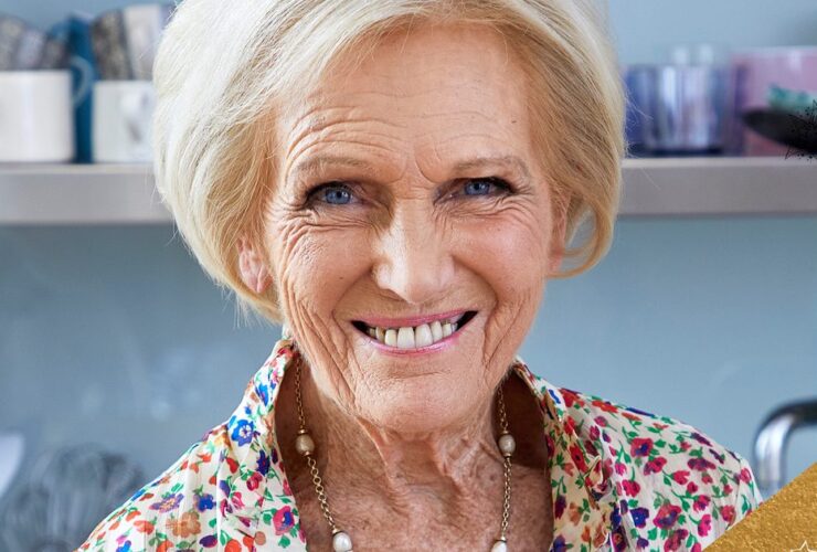 Mary Berry on celebrating 90 years, getting ahead for Christmas and whether she'd be a faithful or a traitor