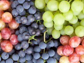 The Best Time to Eat Grapes for Energy, Weight Loss, and Sleep