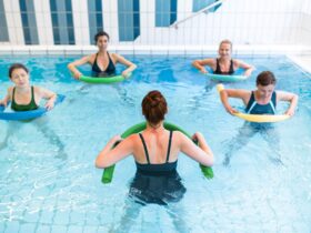 The Best Water Aerobics Workouts and Exercises