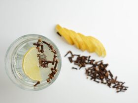 What Happens to Your Blood Sugar When You Drink Clove Water?