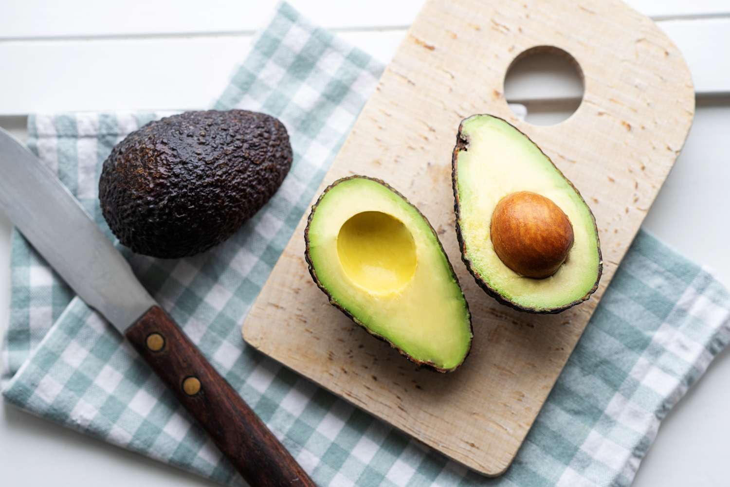 What Happens to Your Heart and Brain Health When You Eat Avocados Regularly