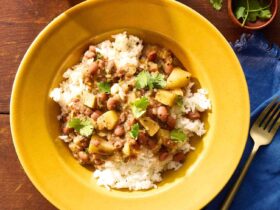 15+ Healthy Dinner Recipes You Can Make With Rice and Beans