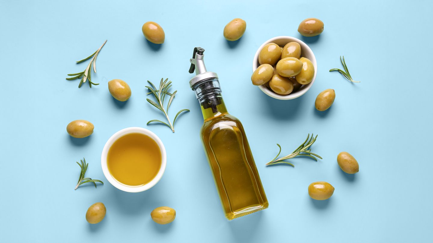 8 Healthy Oils, Plus Which Ones to Avoid