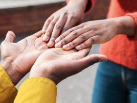 Understanding Kindness, Its Health Benefits, and How to Be a Kinder Person