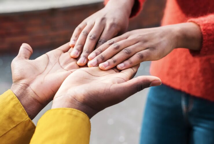 Understanding Kindness, Its Health Benefits, and How to Be a Kinder Person