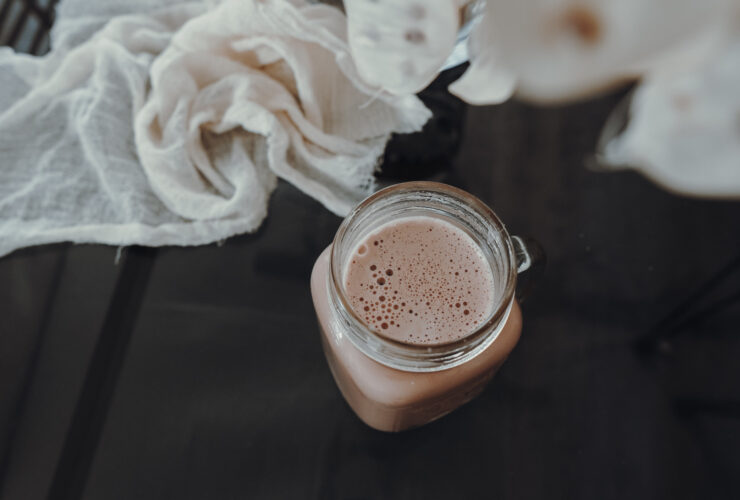 How mbg's Chocolate Collagen Powder Can Satisfy A Sweet Tooth