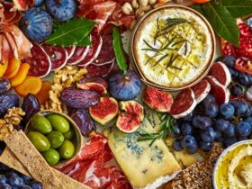 How to Throw a Galentine's Day Party