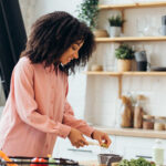 The Way You Eat Carbs Could Shape Your Brain Health Decades Later