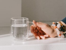 What Happens to Your Body When You Drink Hot Water First Thing in the Morning