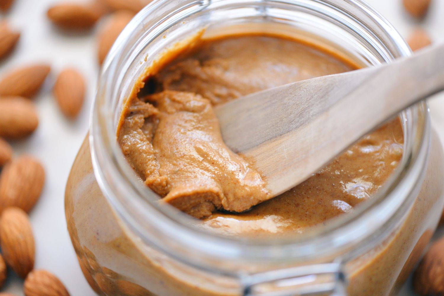 What Happens to Your Body When You Eat Almond Butter