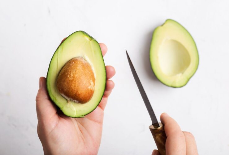 What Happens to Your Cholesterol and Sleep When You Eat an Avocado Every Day