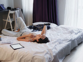 3 Conditions That Are Linked To Cognitive Decline (But Aren't Dementia)