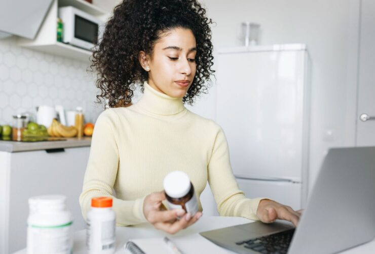 6 Red Flags to Watch for When Buying Supplements Online