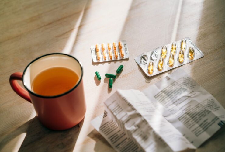 7 Medications You Should Never Mix With Hibiscus Tea