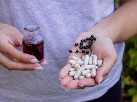 7 Serious Side Effects of Too Much Elderberry