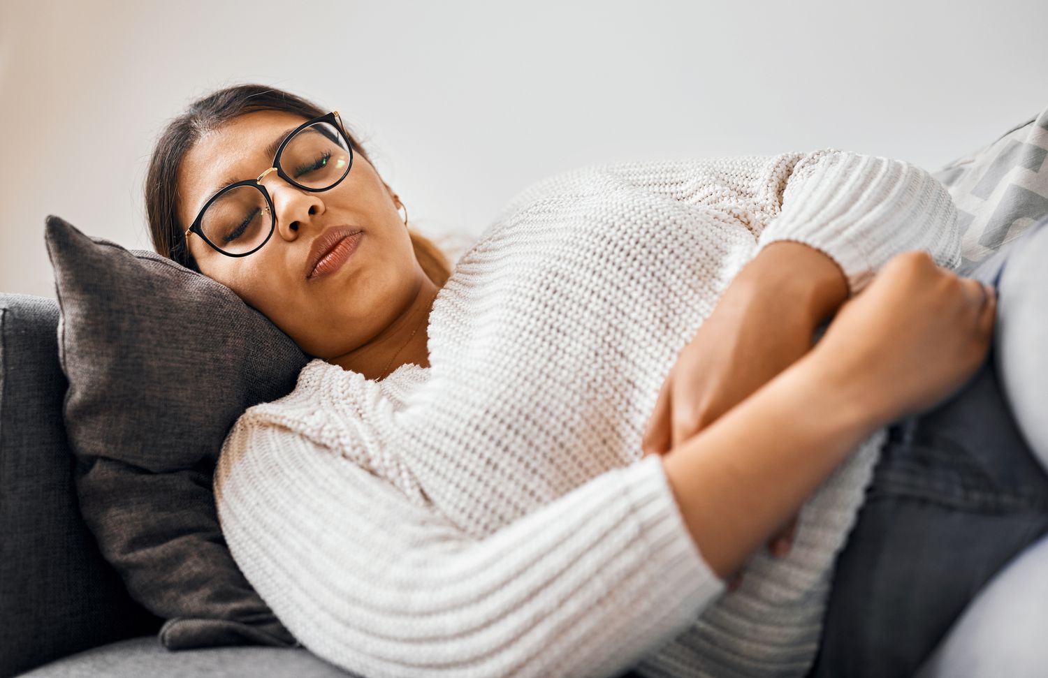 9 Possible Causes of Nausea Before Your Period