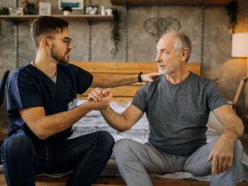 ALS Age of Onset, Risk Factors, and Early Signs