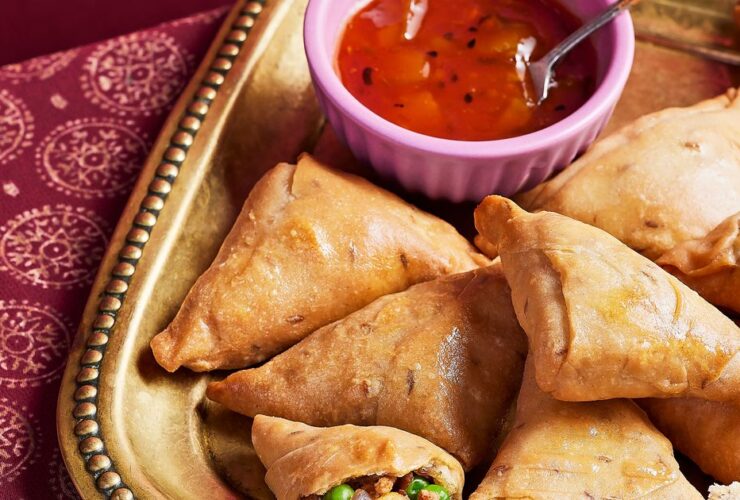 Air fryer keema samosas