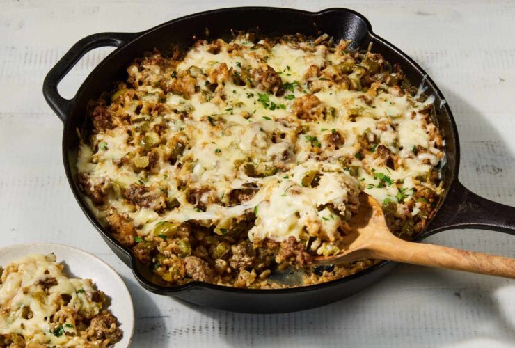 Cheesy Ground Beef & Rice Casserole