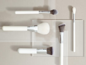 DIY Makeup Brush Cleaner: Easy Recipe + How-To