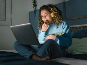 Does Late-Night Eating Cause Weight Gain?