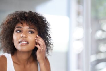 Enlarged Pores, Clogged Pores, and Acne