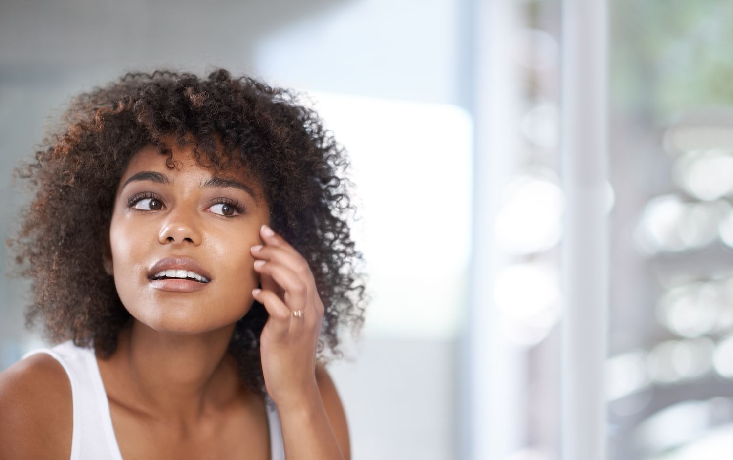 Enlarged Pores, Clogged Pores, and Acne