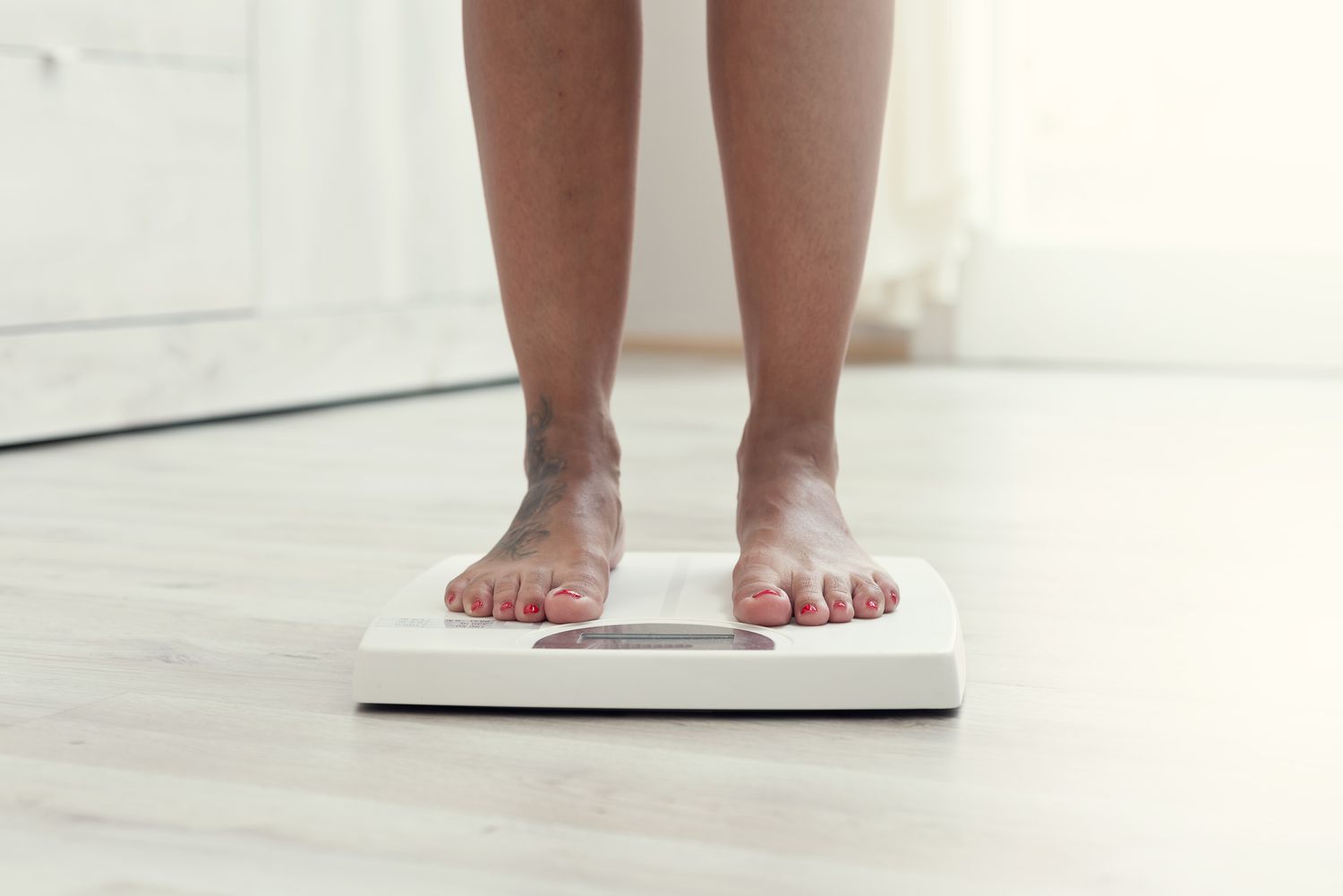Hormonal Weight Gain: Symptoms, Causes, and Prevention