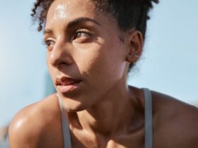 How to Treat a Heat Rash on the Face in Babies & Adults