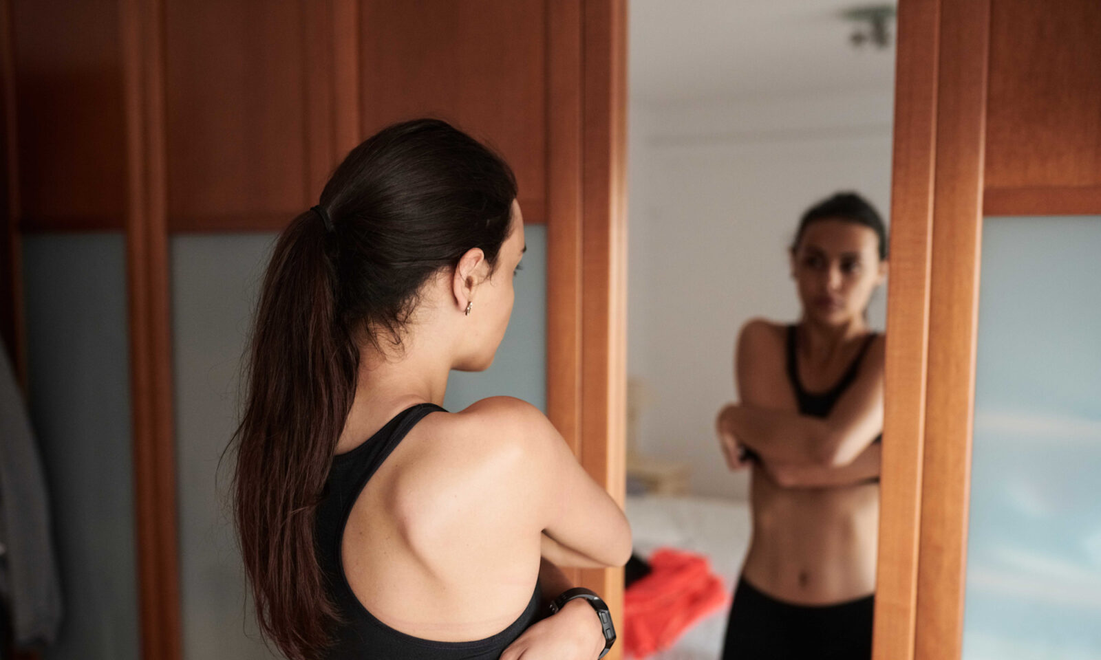 Hypochlorous Acid Spray Is A Great Post-Workout Hack, Says A Derm