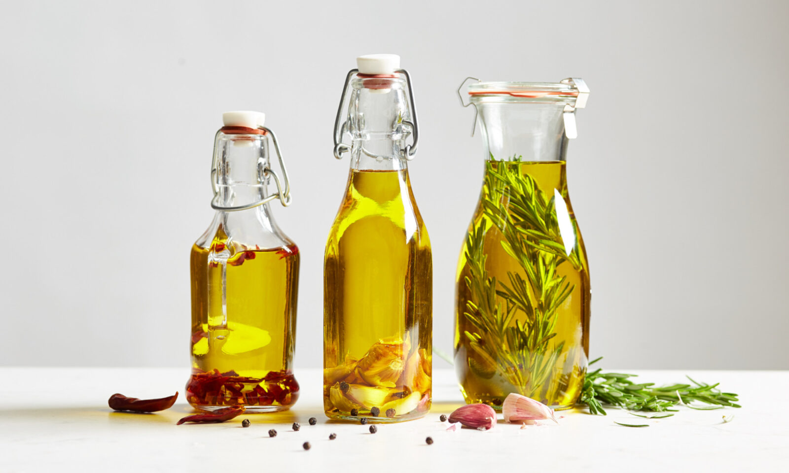 Olive Oil vs. Vegetable Oil: The Differences & When To Use Each
