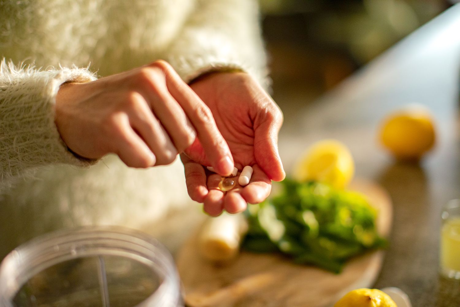 The Best Time to Take Selenium for Thyroid Health and Antioxidant Protection