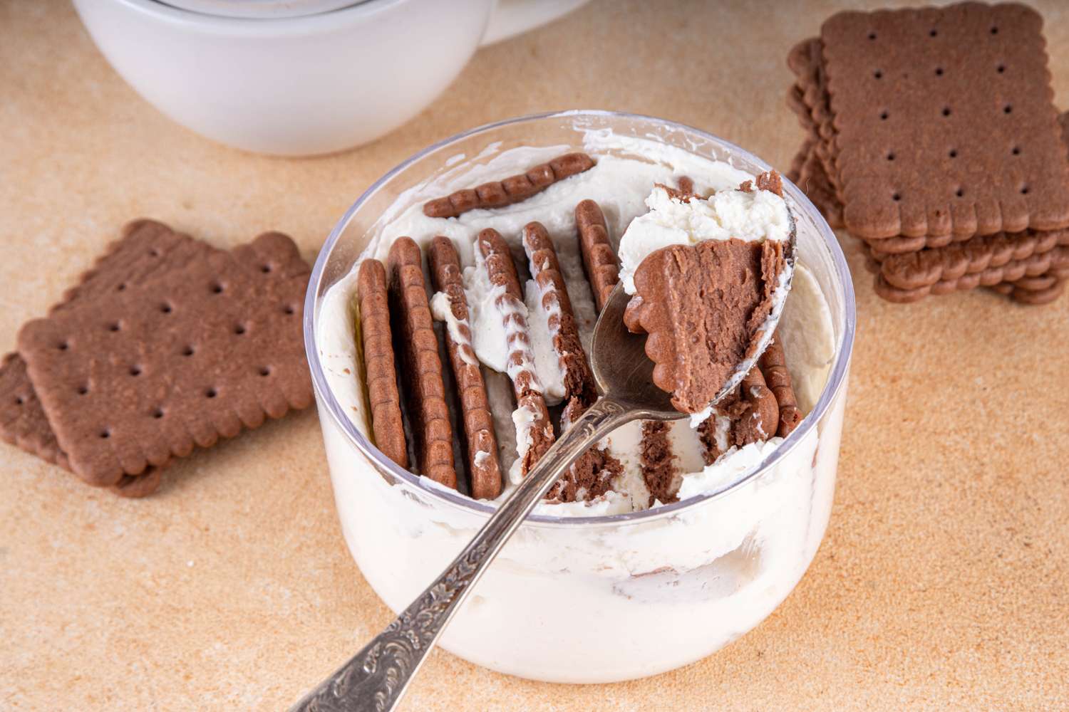 What Happens to Your Blood Sugar When You Eat 2-Ingredient Yogurt Cheesecake