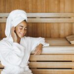 What Happens to Your Heart and Brain When You Use a Sauna Regularly