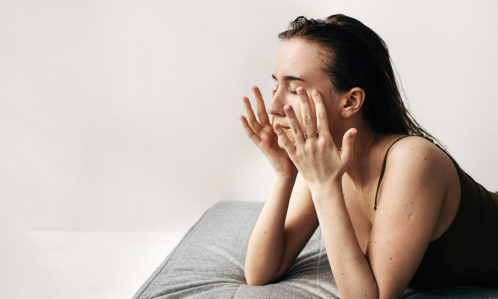 Why Blindness Is More Common In Menopausal Women + What To Do