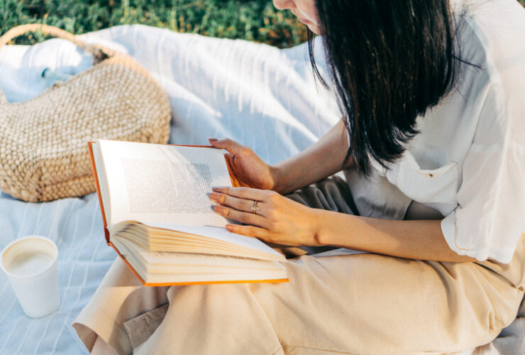 5 Easy Ways To Work With The Spring Equinox & Astrological New Year