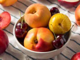 8 Stone Fruits to Eat for Antioxidants and Digestive Health