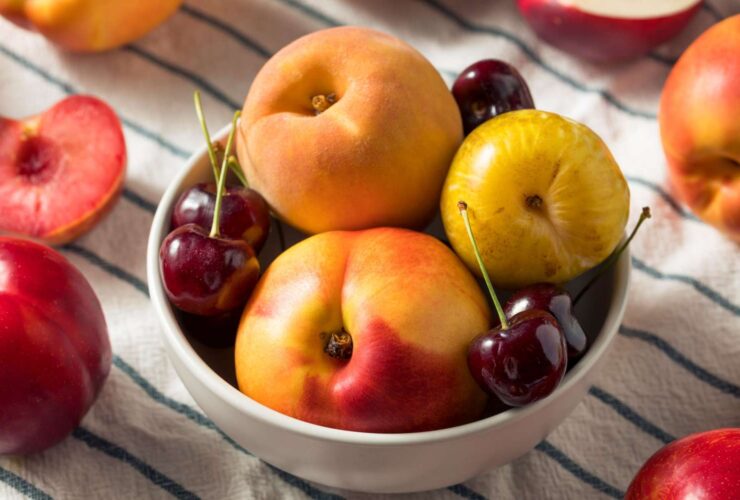 8 Stone Fruits to Eat for Antioxidants and Digestive Health