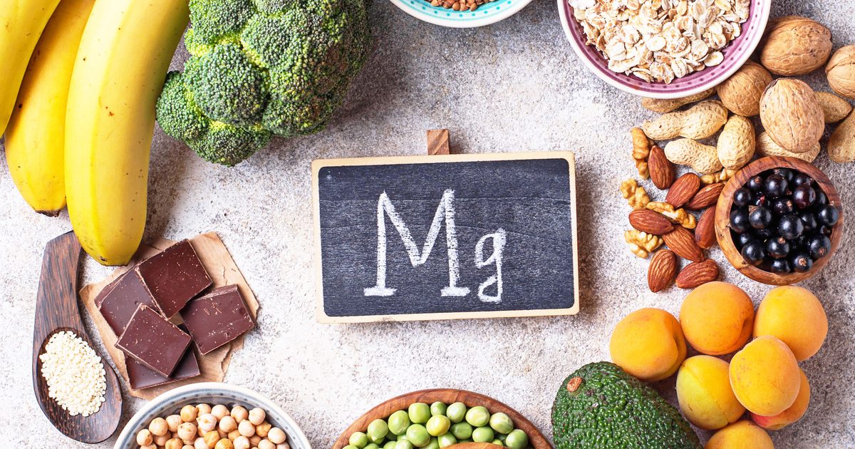 8 signs and symptoms of magnesium deficiency