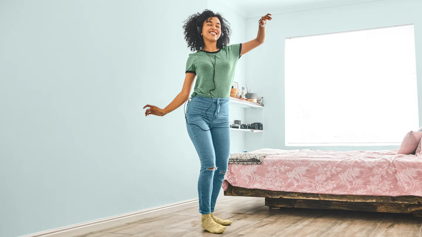 What Is ‘Somatic Shaking,’ and Can It Really Reduce Stress?