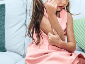6 Early Signs of an Atopic Dermatitis Flare in Children