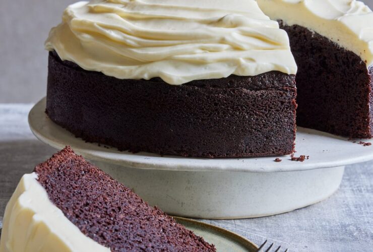 Guinness cake lover? Try our decadent twists on this rich chocolate cake